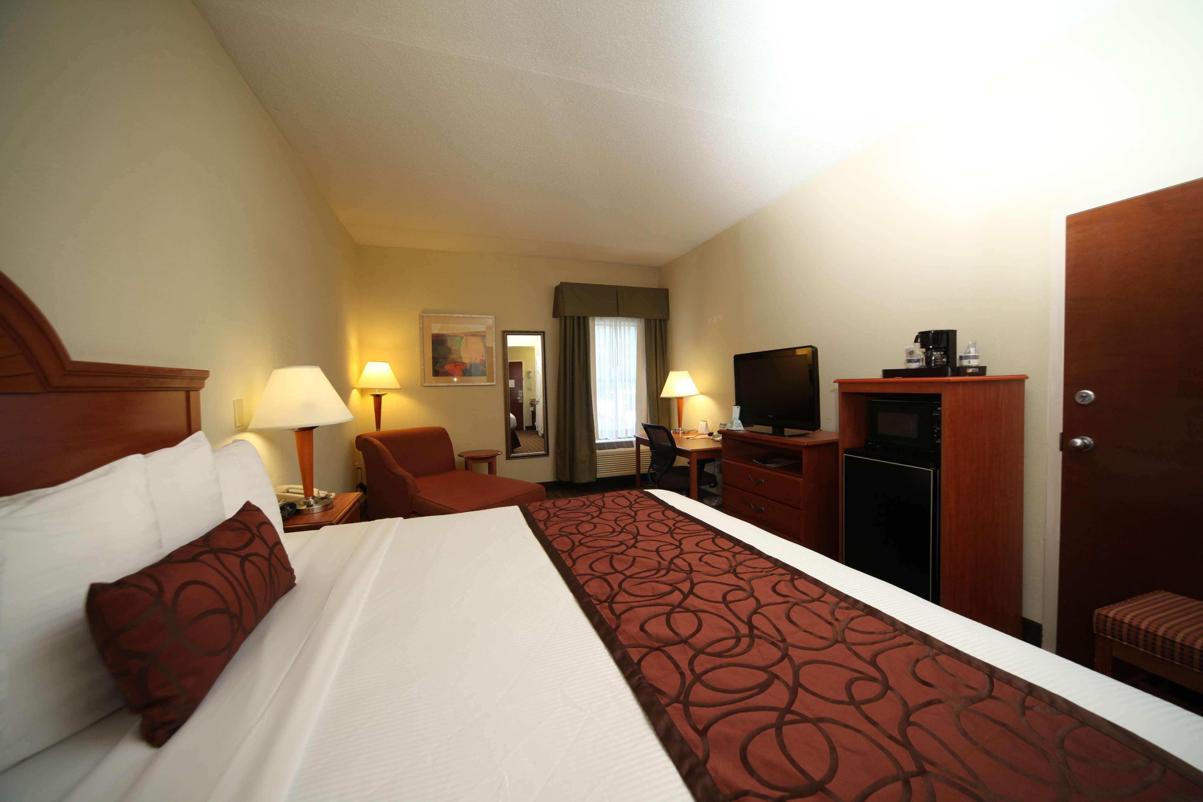 Best Western Plus Edison Inn Garner Εξωτερικό φωτογραφία